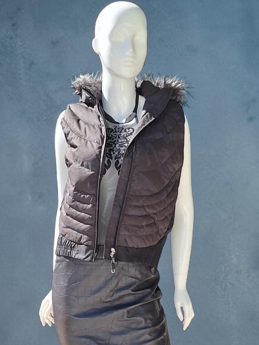 Vintage DC Shoes Exotech 5000 Hood Puffer Vest Camo Brown Gorpcore Y2K Skater S